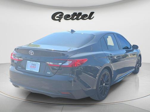 Underground 2025 Toyota Camry SE