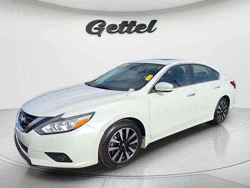 Pearl White 2018 Nissan Altima 2.5 SV
