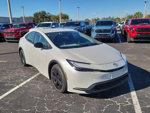 2026 Toyota Prius LE