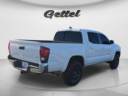 Ice Cap 2023 Toyota Tacoma SR5