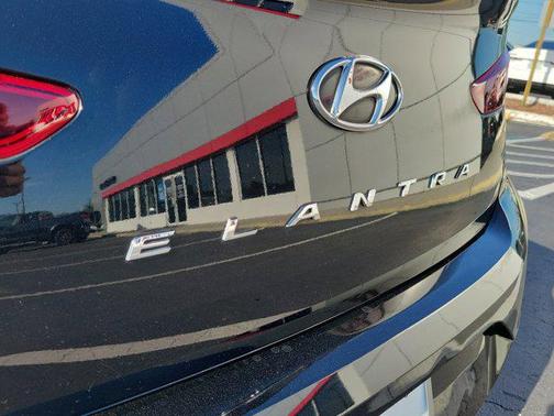 2019 Hyundai ELANTRA Value Edition