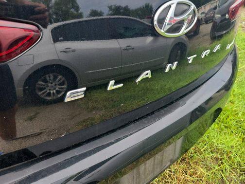 2019 Hyundai ELANTRA Value Edition