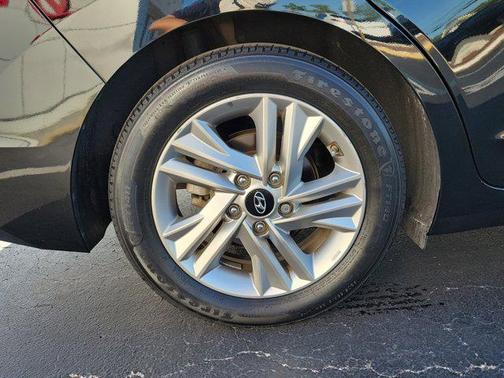 2019 Hyundai ELANTRA Value Edition