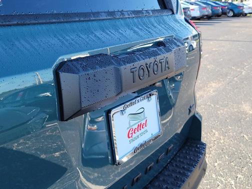 2025 Toyota 4Runner TRD Off Road