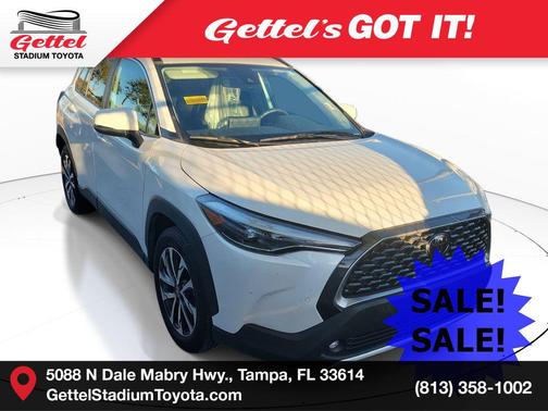 2022 Toyota Corolla Cross XLE