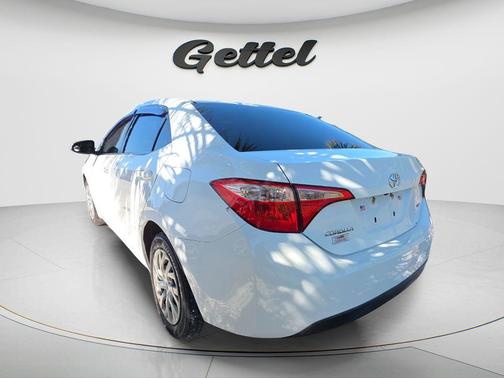 Super White 2019 Toyota Corolla LE