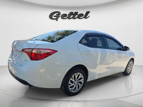 Super White 2019 Toyota Corolla LE
