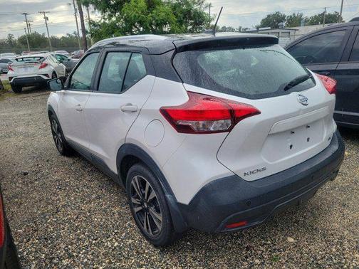 2019 Nissan Kicks SV