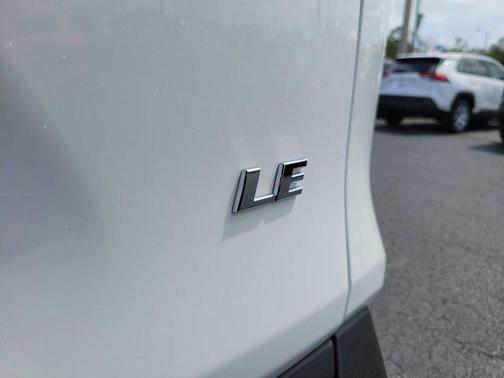 2025 Toyota RAV4 LE