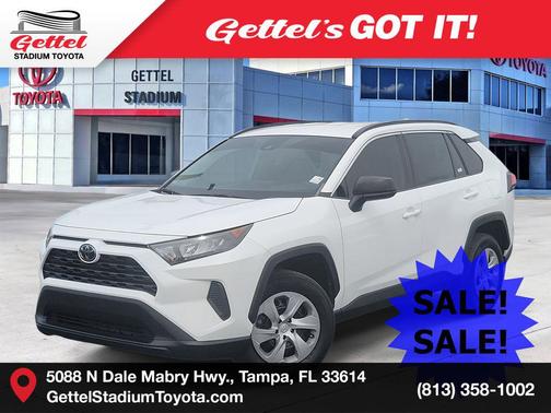 2021 Toyota RAV4 LE