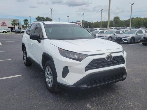 2021 Toyota RAV4 LE