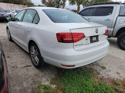 2015 Volkswagen Jetta 1.8T SEL