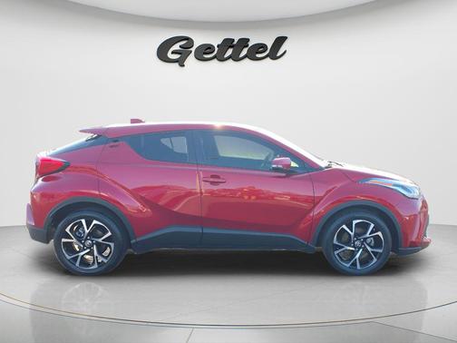 Supersonic Red 2020 Toyota C-HR XLE