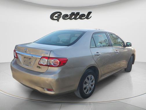 Sandy Beach Metallic 2011 Toyota Corolla LE