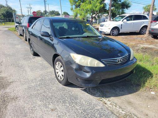 2006 Toyota Camry LE