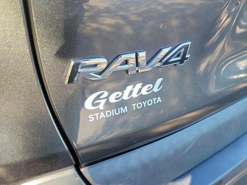 2020 Toyota RAV4 Limited