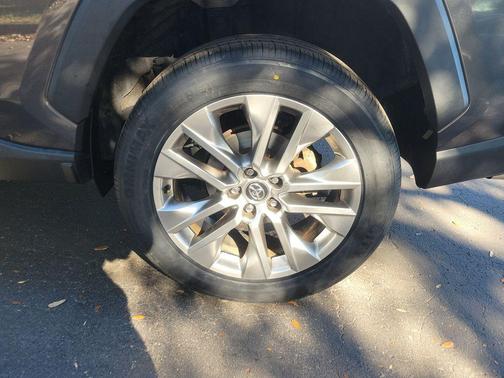 2020 Toyota RAV4 Limited