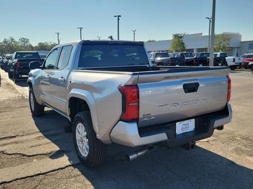 2025 Toyota Tacoma SR5