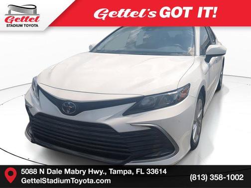 2022 Toyota Camry LE