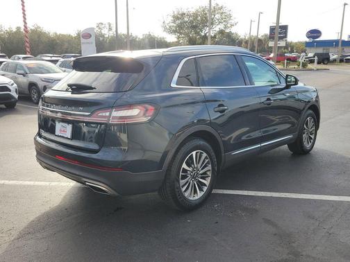 2021 Lincoln Nautilus Standard