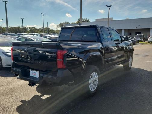 2025 Toyota Tacoma SR