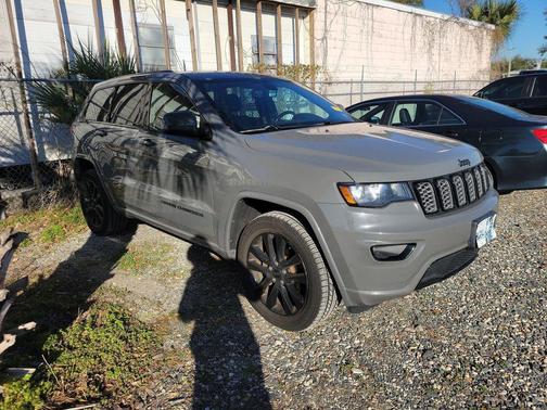 2019 Jeep Grand Cherokee Altitude
