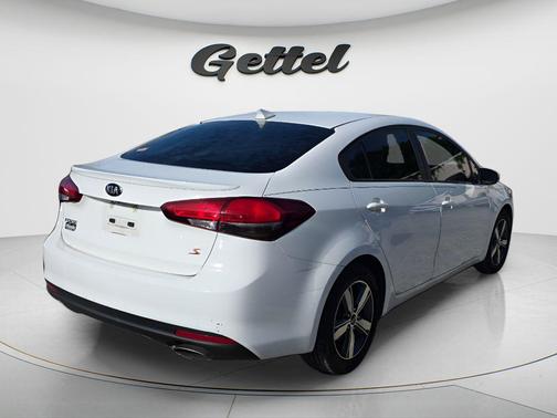 Clear White 2018 Kia Forte S