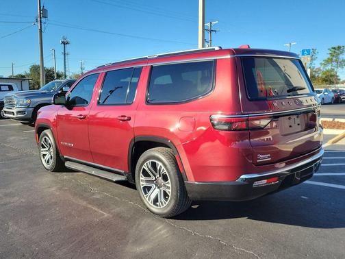 2022 Jeep Wagoneer Series III 4x4