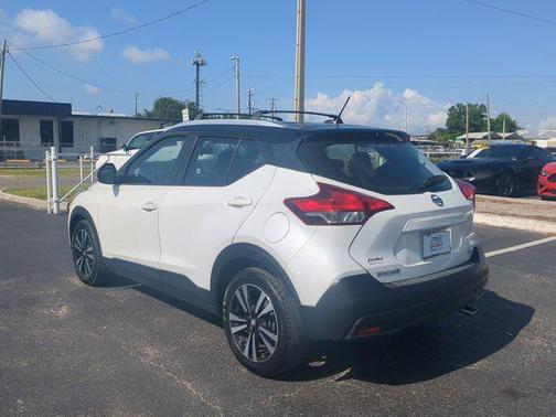 2018 Nissan Kicks SV