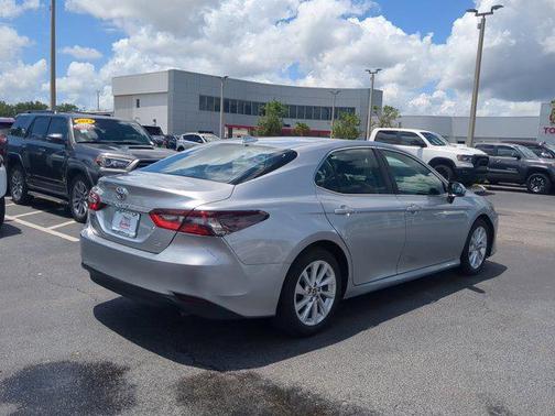 2024 Toyota Camry LE