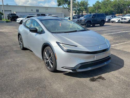 2023 Toyota Prius XLE