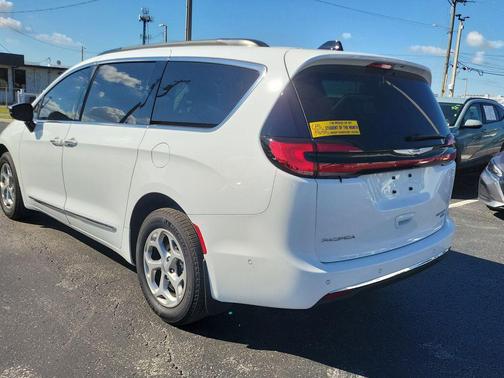 2023 Chrysler Pacifica Limited