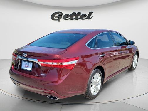 Moulin Rouge Mica 2013 Toyota Avalon XLE Premium