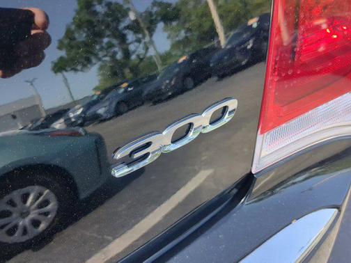 2023 Chrysler 300 Touring