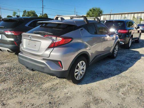 2020 Toyota C-HR LE