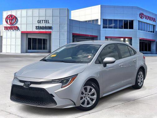 Classic Silver Metallic 2020 Toyota Corolla LE