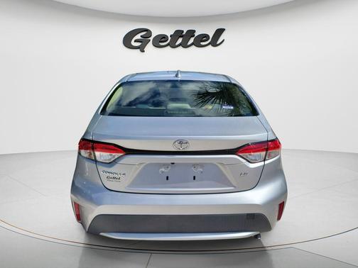 Classic Silver Metallic 2020 Toyota Corolla LE