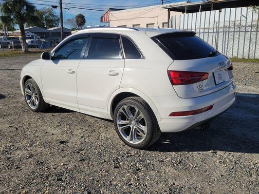2017 Audi Q3 2.0T Premium Plus