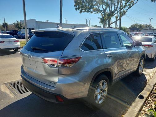 2016 Toyota Highlander Limited