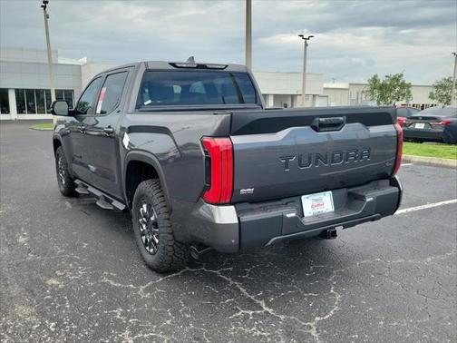 2025 Toyota Tundra SR5