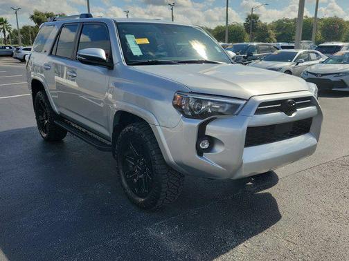 2024 Toyota 4Runner SR5 Premium