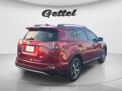 Ruby Flare Pearl 2018 Toyota RAV4 XLE