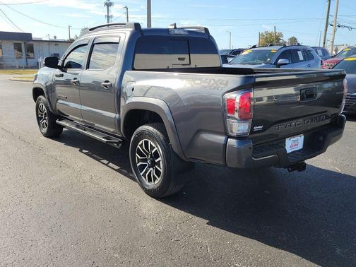 2021 Toyota Tacoma TRD Sport