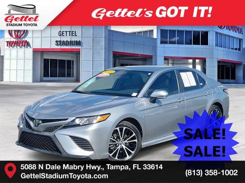 2020 Toyota Camry SE