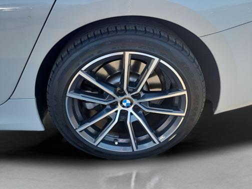 2021 BMW 330 xDrive