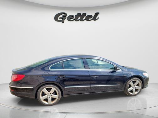 Deep Black Metallic 2011 Volkswagen CC Lux Plus