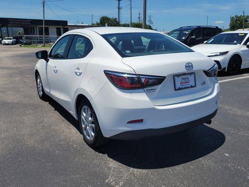 2016 Scion iA Base