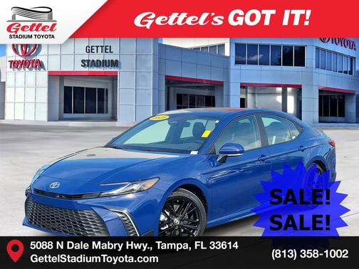 2025 Toyota Camry SE