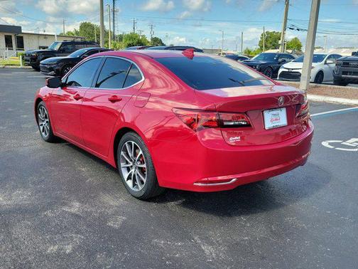 2017 Acura TLX w/Technology Package