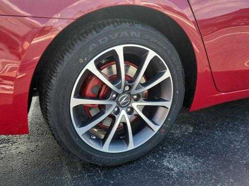 2017 Acura TLX w/Technology Package